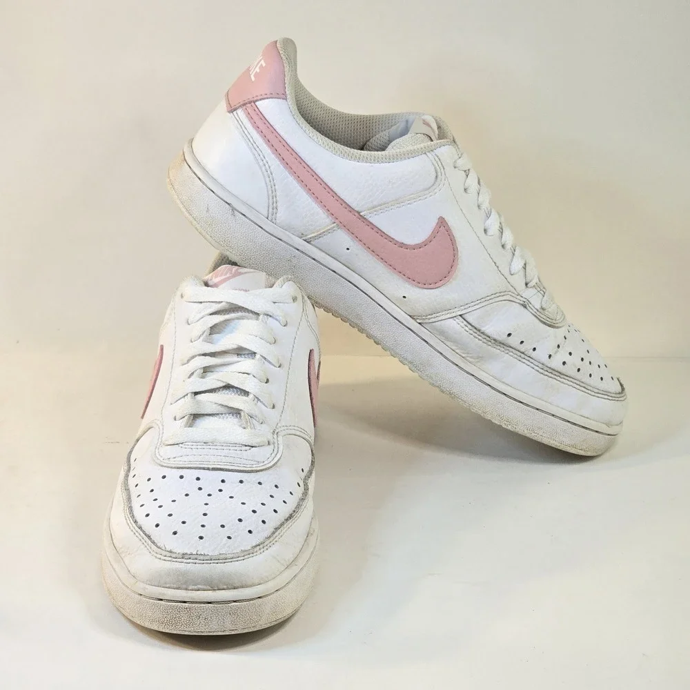 Nike White and Pink Low-Top Athletic Shoes